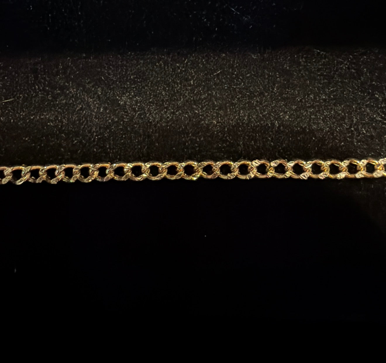 10" Gold Curb diamond cut anklet